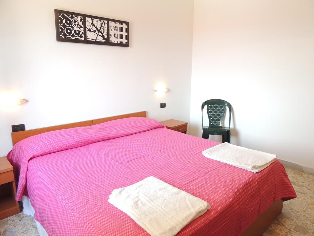 Albergo Il Terrazzino Vibo Valentia Marina Phòng bức ảnh
