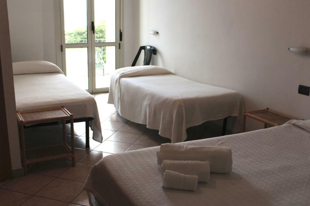 Albergo Il Terrazzino Vibo Valentia Marina Ngoại thất bức ảnh