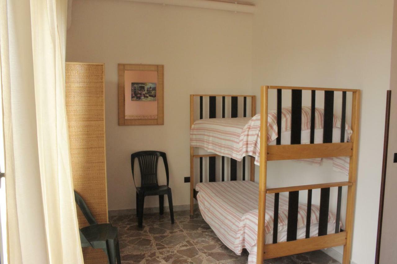 Albergo Il Terrazzino Vibo Valentia Marina Ngoại thất bức ảnh